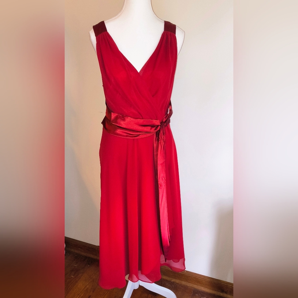 Jones Wear Persimmon Red Dress Size 14 Cross front Maxi Sheer Skirt Satin Tie